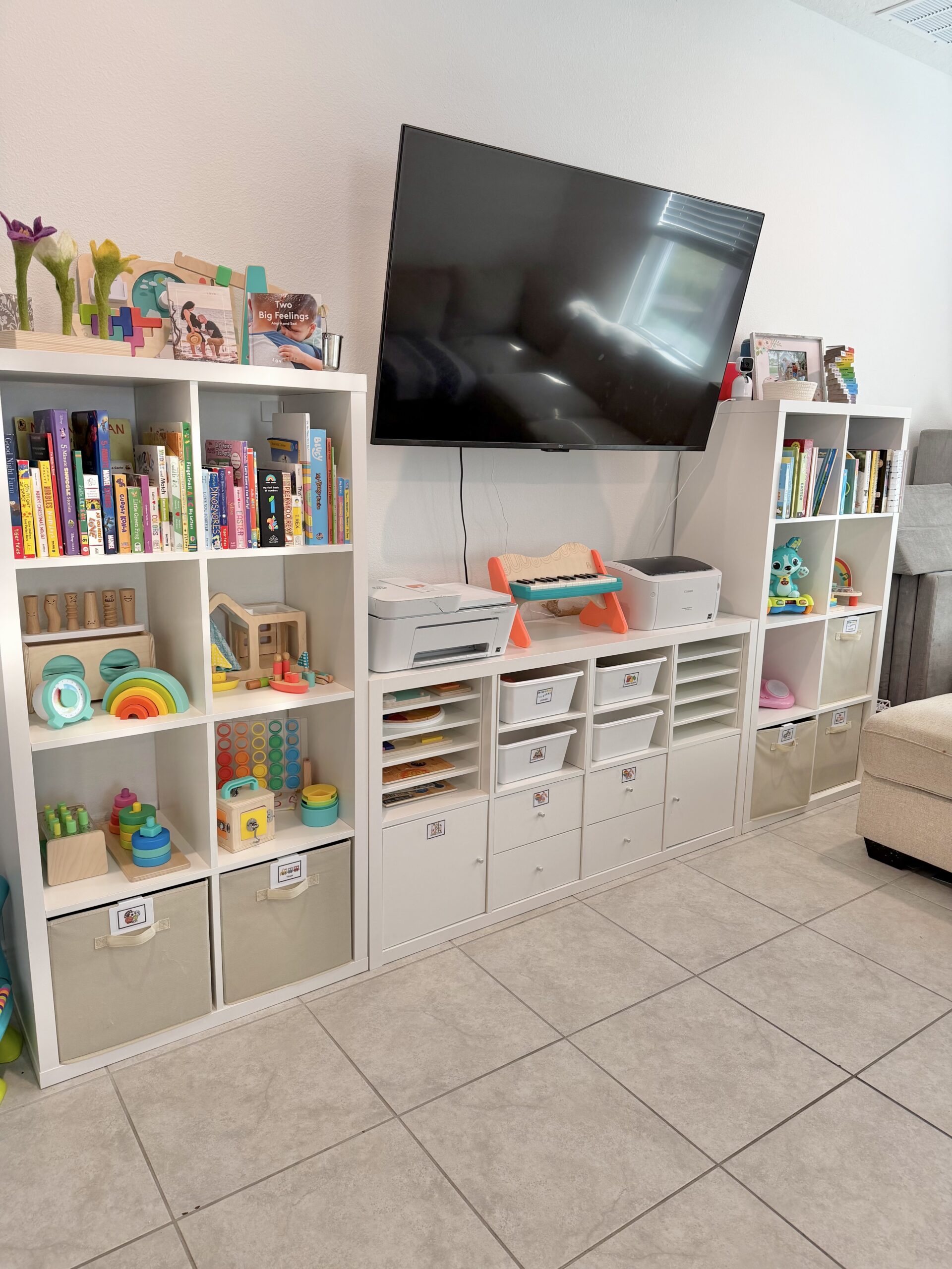 organized playroom orlando